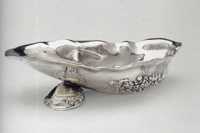 Oyster_silver_cup.jpg